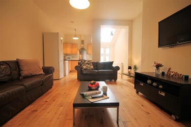 6 bed house, Osborne Road, Jesmond, Newcastle, NE22TB - Image 2